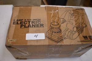 lot 4 image: Wen Electric Planer