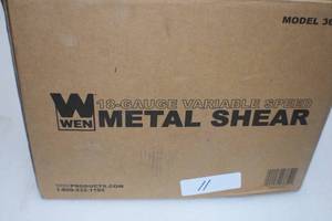 lot 11 image: Wen Metal Shear
