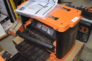 lot 49 image: Wen Thickness Planer