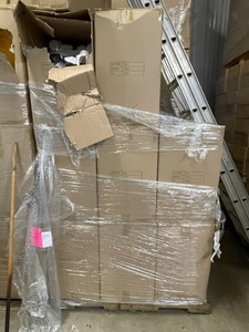 lot 92 image: Pallet of White Tailgate Trays