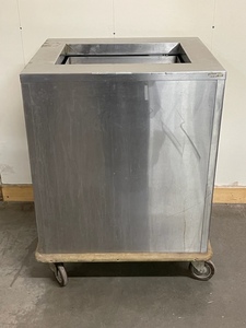 lot 16 image: Commercial Stainless Food Tray Dispenser