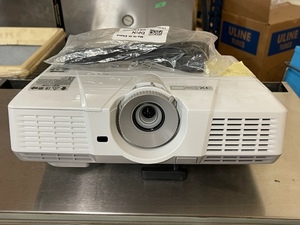 lot 47 image: Mitsubishi Projector