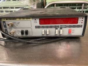 lot 53 image: Vintage BK Precision Frequency Counter
