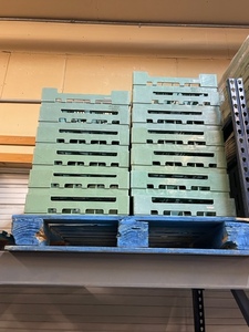 lot 71 image: Pallet of Commercial Dishwasher Trays For Drinking Glasses
