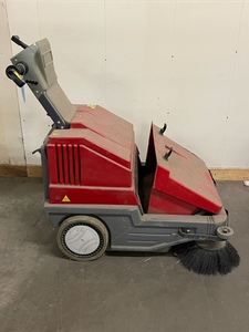 lot 82 image: Battery Powered Floor Sweeper