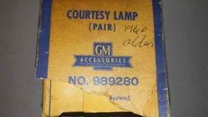 GM Courtesy Light. 60�s Olds and More.