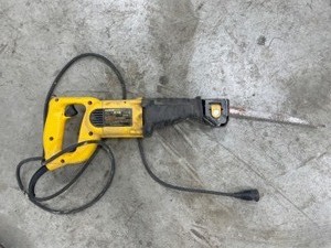 Dewalt Reciprocating Saw DW303M