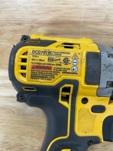 Dewalt Cordless 12 Drill Driver with 20vMax Battery