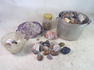 lot 8 image: Assortment of Cool Rocks Amethyst, Geos, Lake Superior Agates, and More