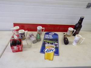 lot 43 image: Vintage Assortment of Beer Signs Mugs and More
