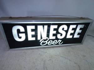 lot 55 image: 1960s Genesee Beer Lighted Sign  Working