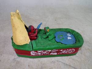 lot 58 image: Vintage Cast Iron Coin Bank working