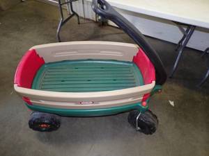 lot 63 image: Little Tikes Wagon in great Condition Pull the Grandkids around all day
