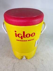 lot 66 image: Igloo Drinking Water Cooler Dispensor