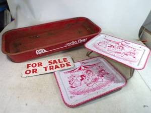lot 70 image: Vintage Radio Flyer Wagon Top, For Sale or Trade metal Sign, and 2 Childrens Lavada Circus TV Trays