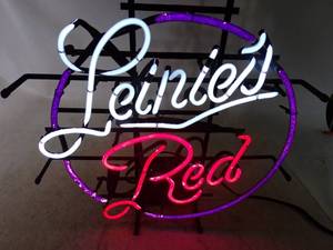 lot 73 image: Vintage Leinies Red Neon Light Working