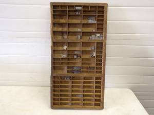 lot 90 image: Vintage Hamilton Typeset Printing Drawer