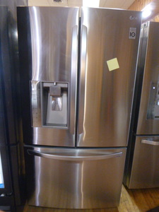 lot 3 image: LG French Door RefrigeratorFreezer