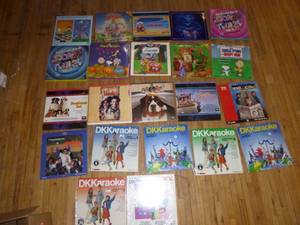 lot 28 image: Laser Disk Movies
