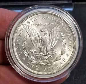 1890 MORGAN SILVER DOLLAR UNC IN AIRTITE