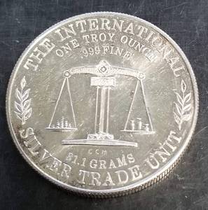 1 TROY OZ .999 FINE SILVER VINTAGE TRADE UNIT EAGLE & BELL