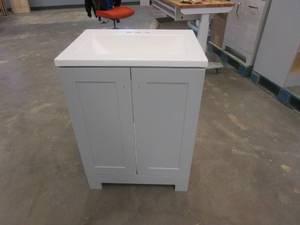 lot 525 image: Glacier Bay 24.25 in. W x 18.75 in. D Bath Vanity in Pearl Gray with Cultured Marble Vanity Top in White with White Basin (NICE CONDITION)