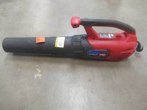 lot 688 image: Toro PowerJet F700 140 MPH 725 CFM 12 Amp Electric Handheld Leaf Blower Model# 51624, Runs High - SOLD AS IS
