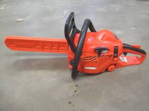 lot 692 image: ECHO 16 in. 30.5 cc Gas 2-Stroke Cycle Chainsaw, CS-310, Has Compression, Could Not Start - SOLD AS IS