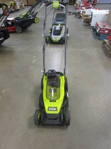 lot 654 image: RYOBI ONE 18V 13 in. Cordless Battery Walk Behind Push Lawn Mower with 4.0 Ah Battery and Charger (MISSING BAGGER)
