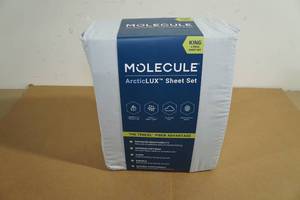 lot 97 image: NEW Molecule ArcticLux 4 Piece Sheet Set - King
