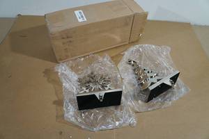 lot 100 image: Christmas Stocking Mantel Hangers