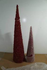 lot 117 image: Decorative Cone Set - 182436