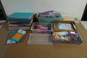 lot 222 image: Assorted Craft and Office Items