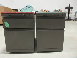lot 227 image: HERMAN MILLER MOBILE FILE PEDESTALS WITH CUSHION TOPS