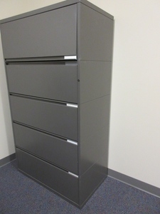 lot 261 image: HERMAN MILLER MERIDIAN 5 DRAWER LATERAL FILES