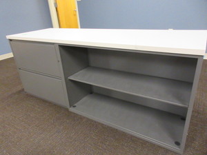 lot 285 image: HERMAN MILLER CUSTOM FILE BOOKCASE UNIT