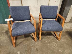 lot 95 image: Lot of (2) PaddedWood Office Arm Chairs