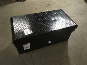 lot 20 image: Husky 40.8 in. Matte Black Aluminum Full Size Chest Truck Tool Box review Pictures