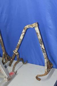 lot 34 image: ladder jacks