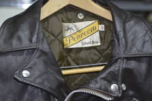 lot 18 image: 2 leather jackets