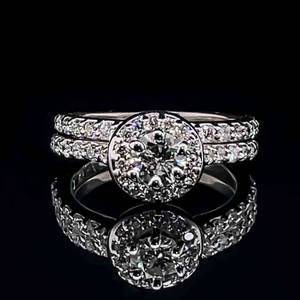 Designer VERA WANG 0.88ctw Diamond Halo Engagement Ring & Wedding Band 2-Piece Bridal Set in 14k White Gold $4100 Retail VIDEO