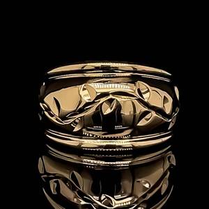 Dome-Shaped Engraved Leaf & Vine Design Tapered Ring in Yellow Gold