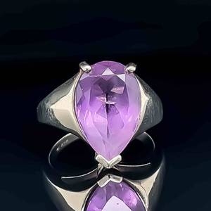 Vibrant Pear Shaped Amethyst Solitaire Tapered Ring