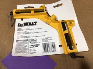 DEWALT 90° 200 lb. Corner Clamp with 3 in. Jaw Opening