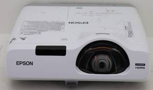 Epson PowerLite 525w Projector