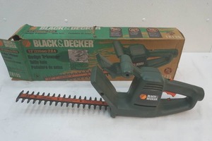black n decker electric hedge trimmer