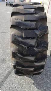 Titan 17.5 -25 Loader or Dozer Tires