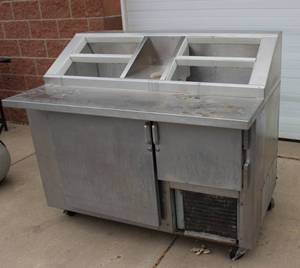 Nor - Kal Double Door Refrigerated Pizza Prep Table