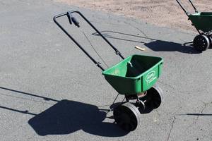 Scotts Drop Spreader