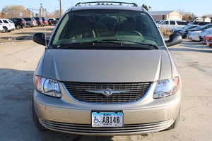 2003 Chrysler Town & Country LX Family Value